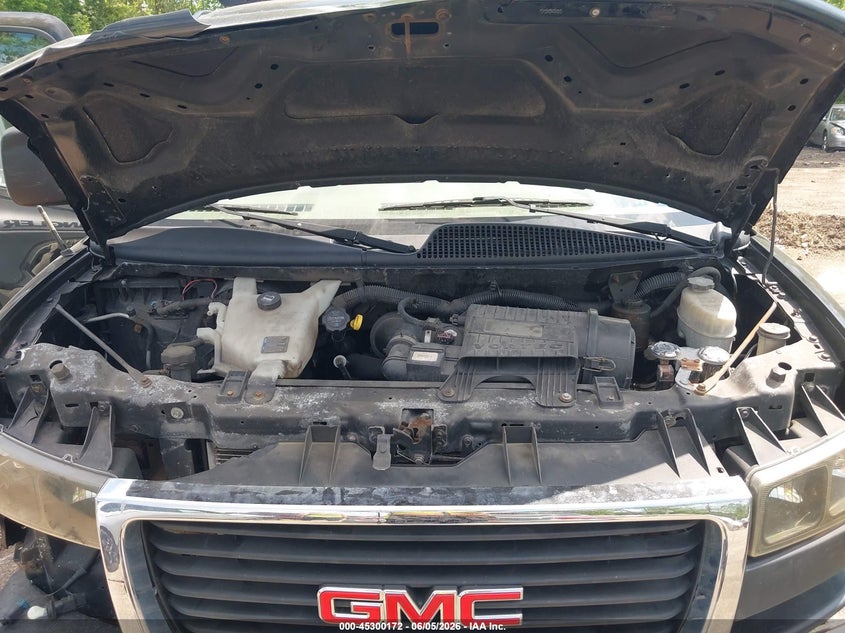 2014 GMC SAVANA VAN 4.8L V-8 VVT, 285HP