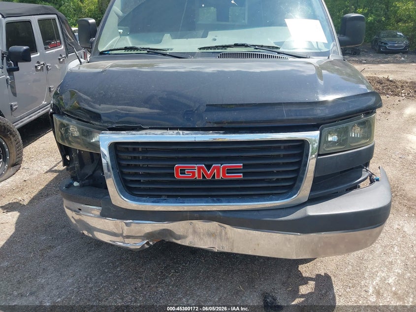 2014 GMC SAVANA VAN 4.8L V-8 VVT, 285HP