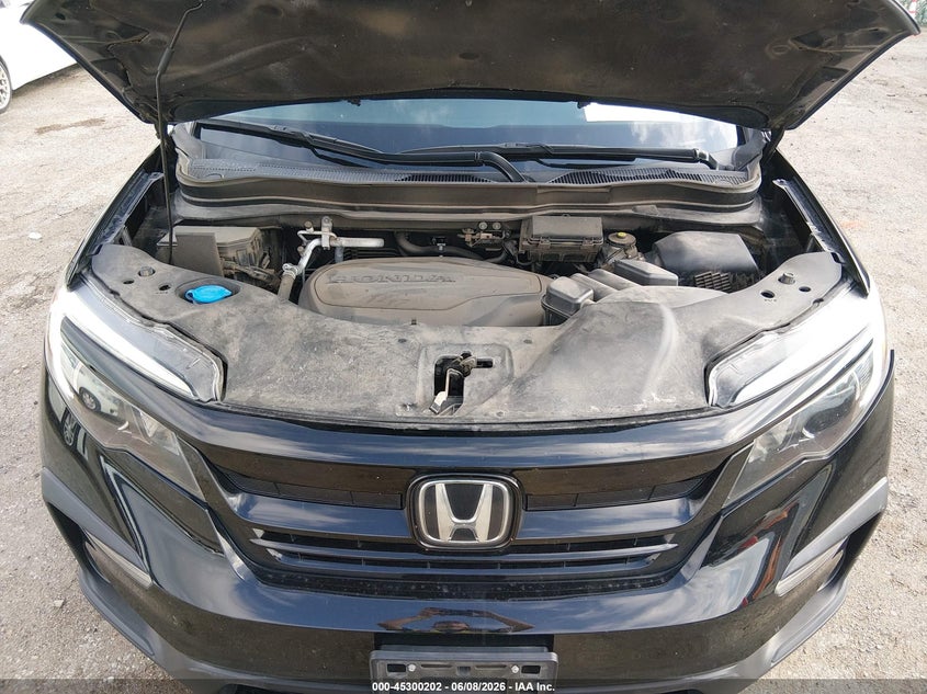 VIN 5FNYF5H2XMB013477 2021 HONDA PILOT 2WD SPECIAL EDITION