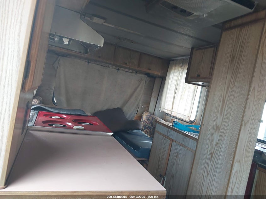 1985 EXCEL PICKUP COMMERCIAL/CAMPER auction photo 8