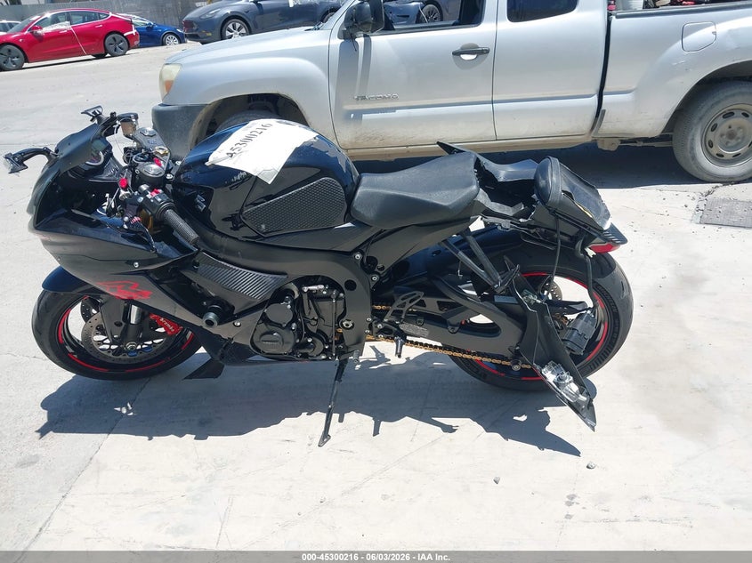 2019 Suzuki Gsx-R750 VIN: JS1GR7MA3K7100209 Lot: 45300216