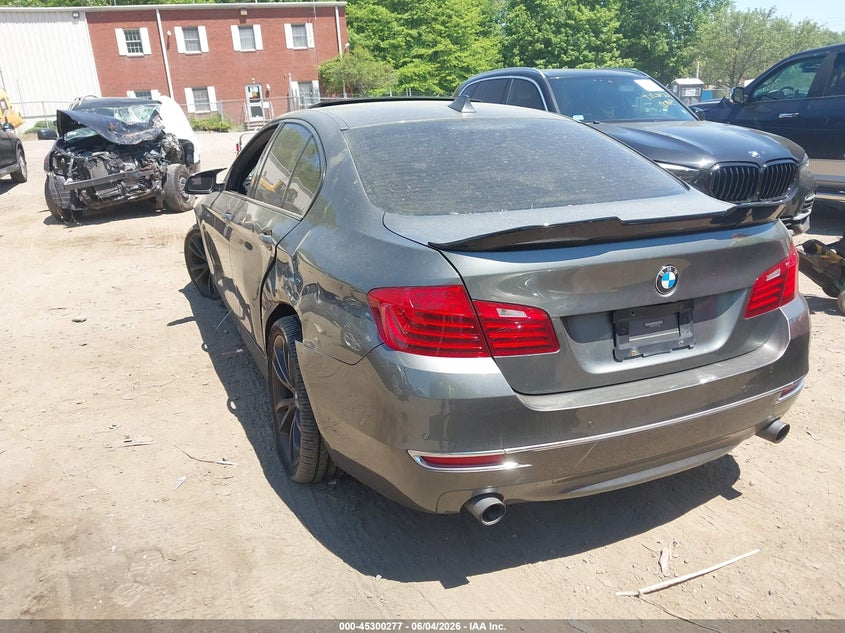 2015 BMW 535I auction photo 3