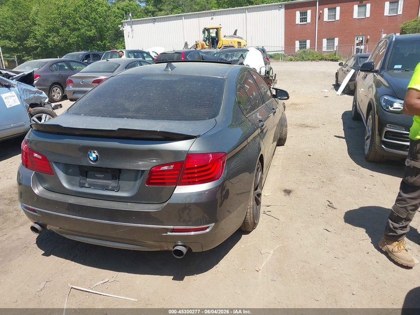 2015 BMW 535I auction photo 4