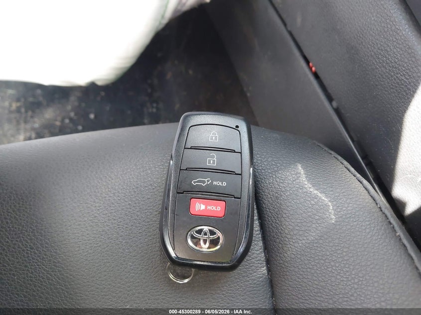 2026 Toyota Corolla Cross Xle VIN: 7MUDAABG5TV159909 Lot: 45300289