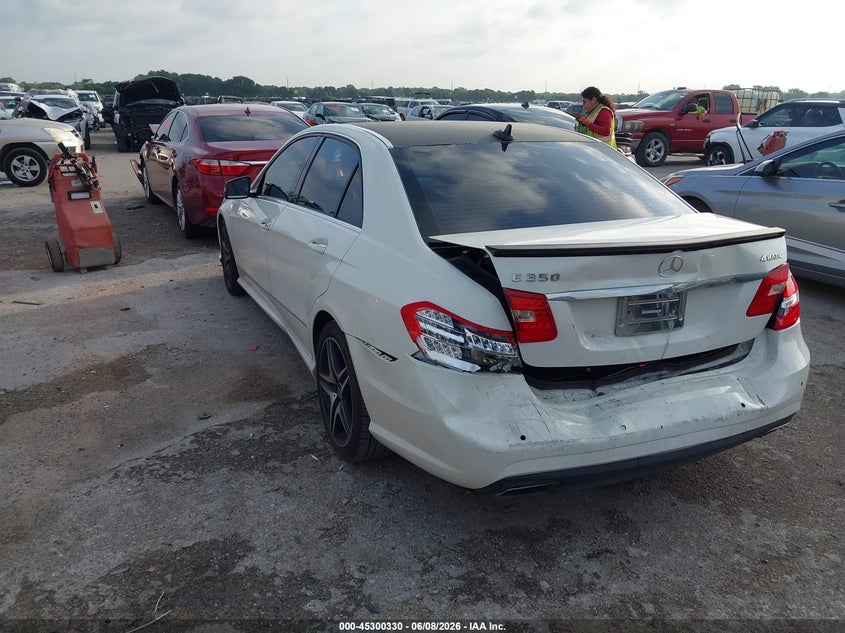 Vin: wddhf8hbxba369909, lot: 45798193, mercedes-benz e 350 4matic 20113