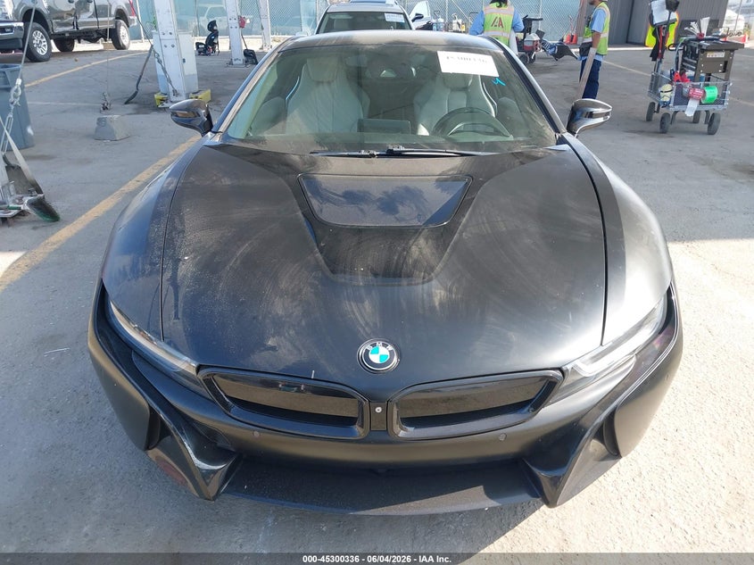 2014 BMW I8 auction photo 6