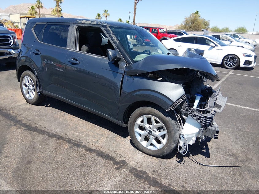 2023 KIA SOUL  (VIN: KNDJ23AU8P7885079)