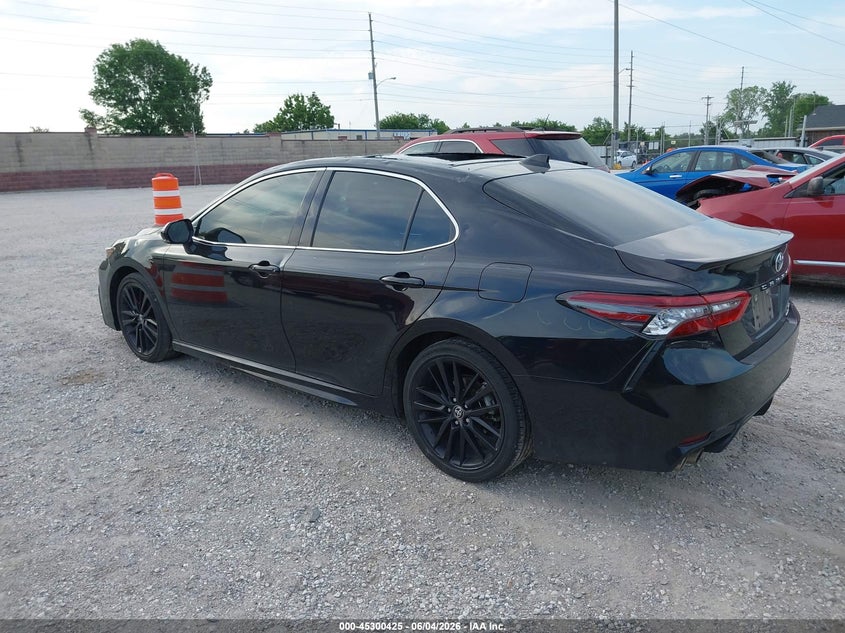 Vin: 4t1k61bk3pu080369, lot: 45798288, toyota camry xse awd 20233