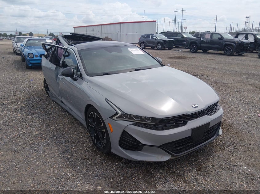 2021 KIA K5 auction photo 1