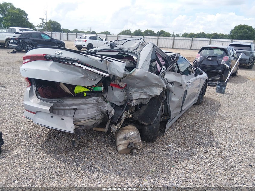 2021 KIA K5 auction photo 4