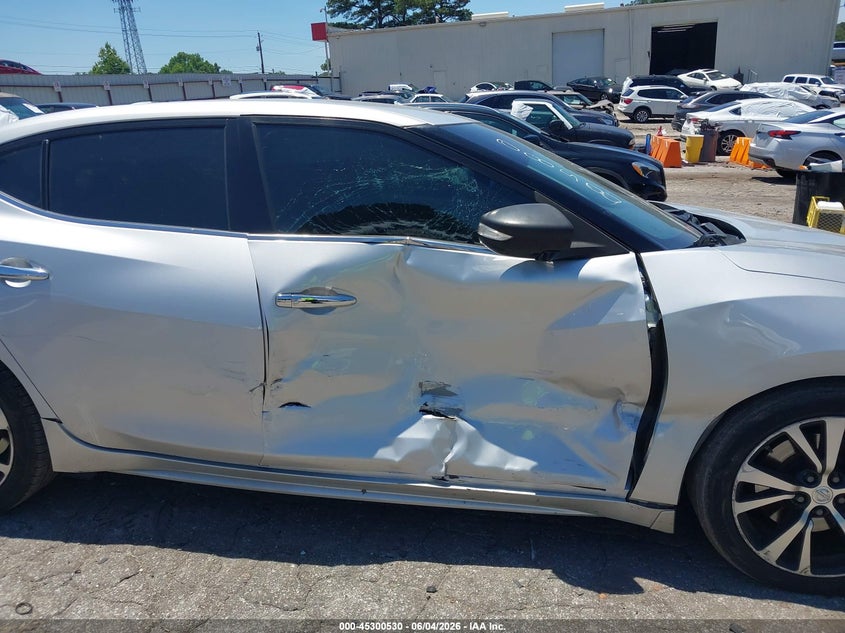 2018 NISSAN MAXIMA auction photo 6