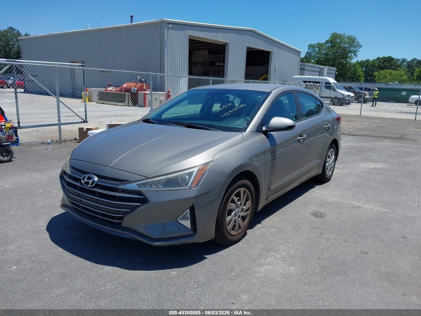 Vin: kmhd74lf5lu905783, lot: 45798448, hyundai elantra se 20202