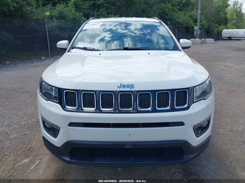 2019 Jeep Compass Latitude 4X4 VIN: 3C4NJDBBXKT713664 Lot: 45300653