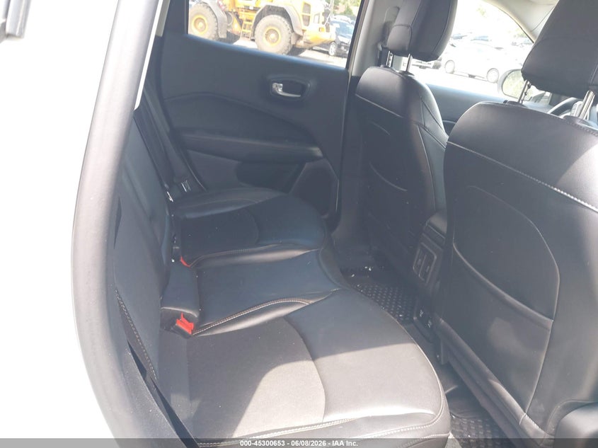 2019 Jeep Compass Latitude 4X4 VIN: 3C4NJDBBXKT713664 Lot: 45300653