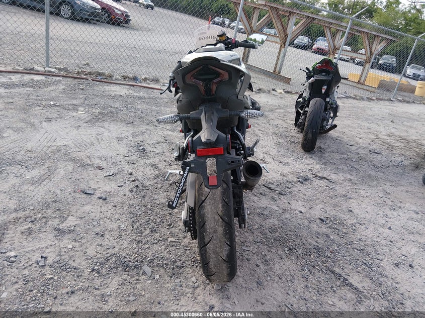 2025 CF MOTO 450SS auction photo 6