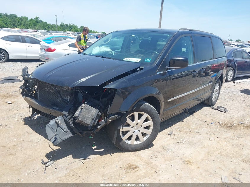 Vin: 2c4rc1bgxer250101, lot: 45798551, chrysler town & country touring 20142