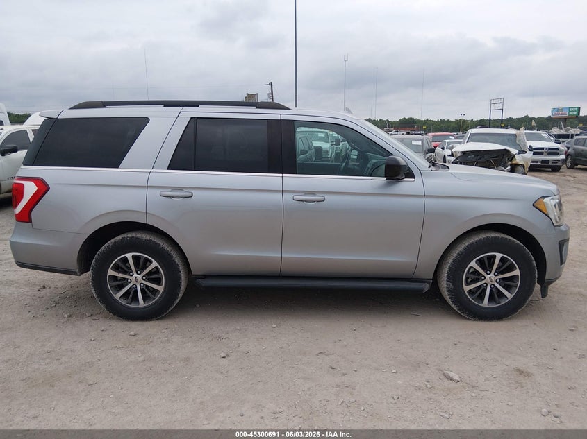 Фото 18 - FORD EXPEDITION
