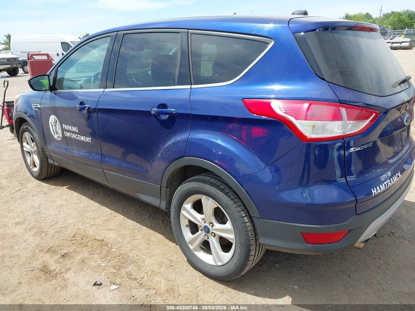 Vin: 1fmcu9g93fua51080, lot: 45798609, ford escape se 20153
