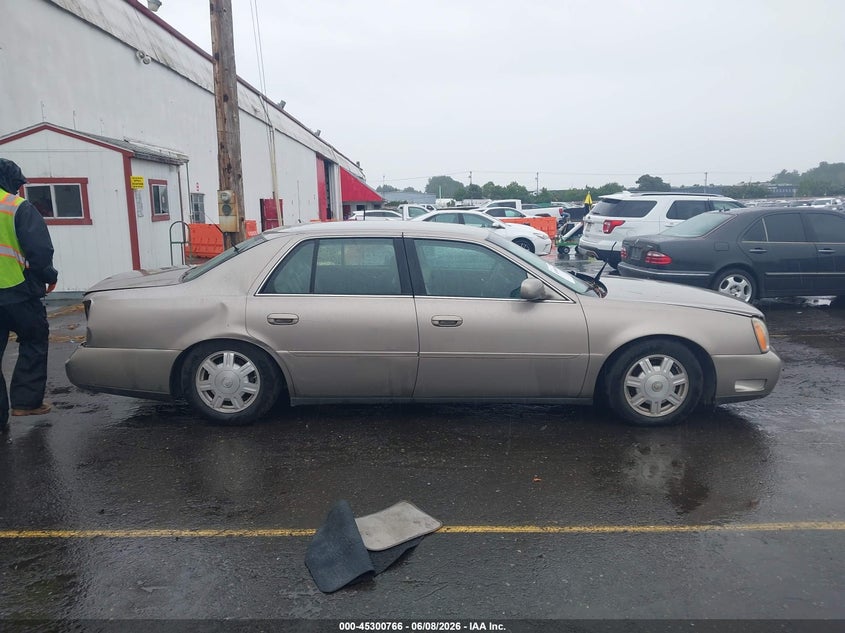 2004 Cadillac Deville Standard VIN: 1G6KD54Y44U116359 Lot: 45300766