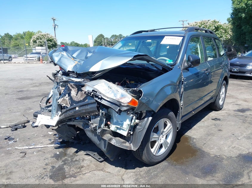 Vin: jf2sh6bc9ah777115, lot: 45798702, subaru forester 2.5x 20102
