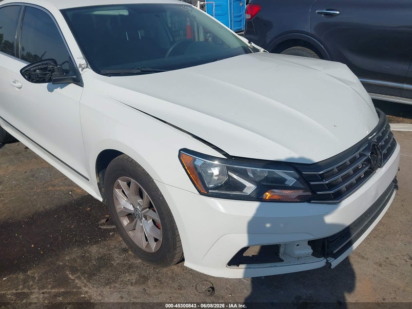 2016 Volkswagen Passat 1.8T S VIN: 1VWAT7A3XGC033865 Lot: 45300843