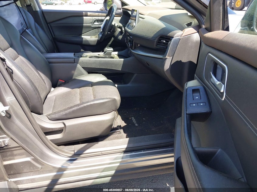 2021 NISSAN ROGUE 2.5L I-4 DI, DOHC, V(VIN: 5N1AT3BB1MC756092