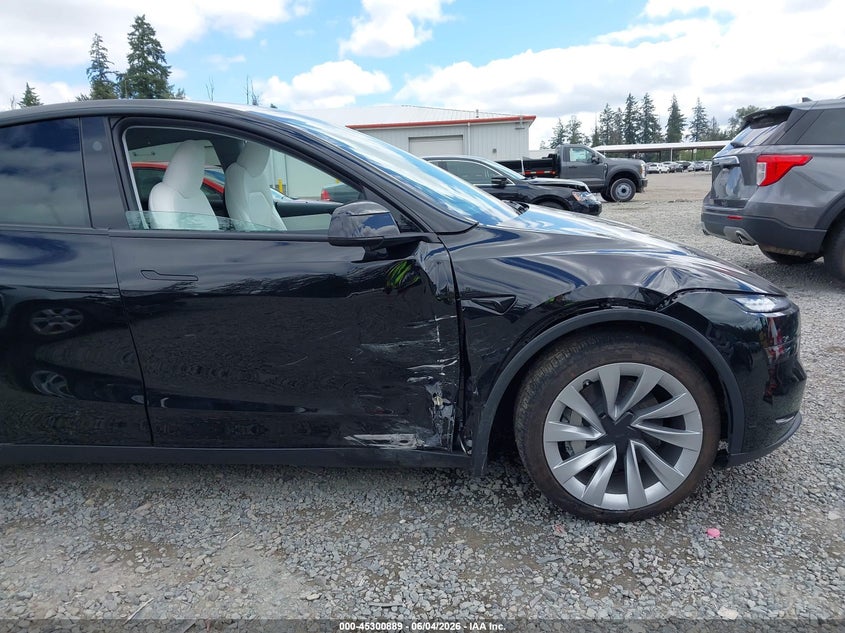 2026 Tesla Model Y All-Wheel Drive/Long Range Launch Series/Premium All-Wheel Drive VIN: 7SAYGDEE0TF560524 Lot: 45300889