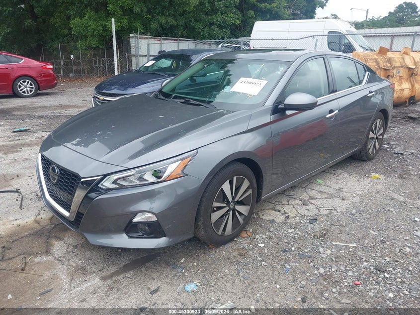 2019 NISSAN ALTIMA auction photo 2