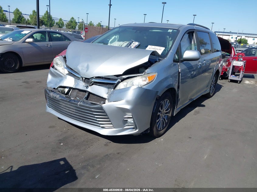Vin: 5tdyz3dc6ls065662, lot: 45798802, toyota sienna xle 20202