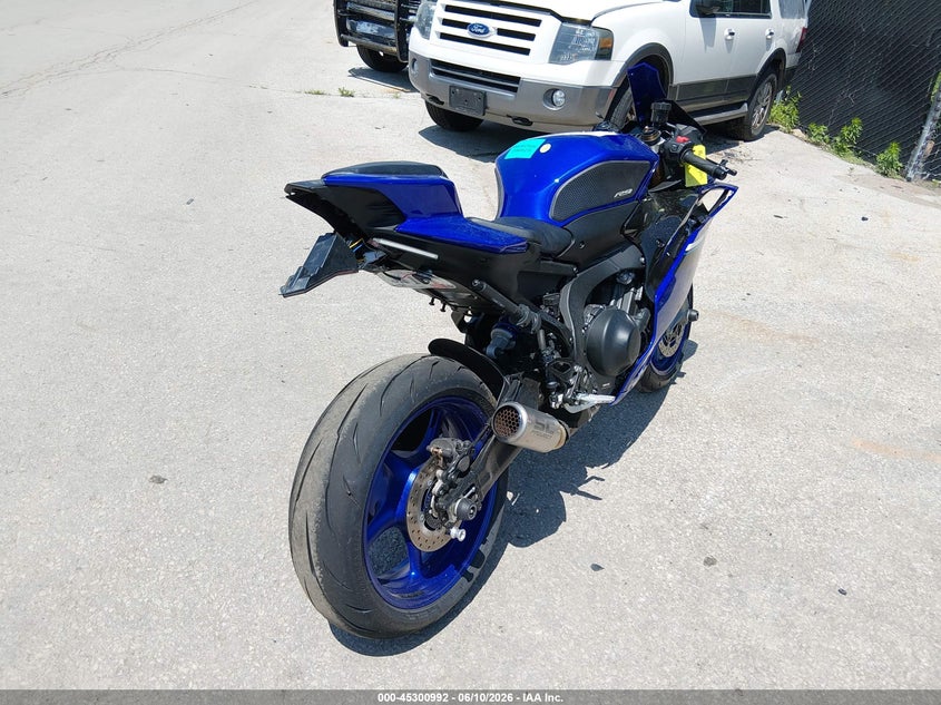 2025 YAMAHA YZF890 auction photo 4