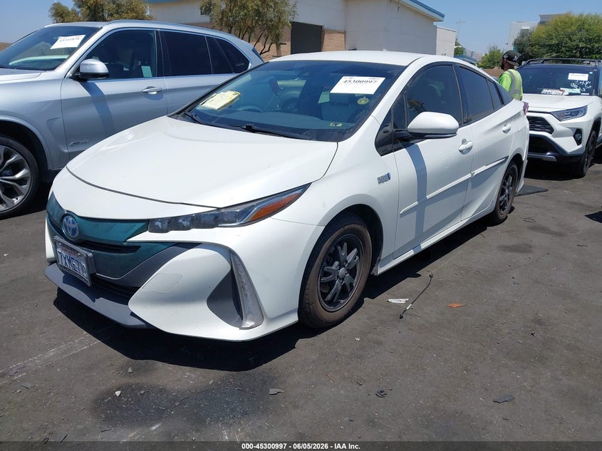 Vin: jtdkarfp2h3009887, lot: 45798859, toyota prius prime premium 20172