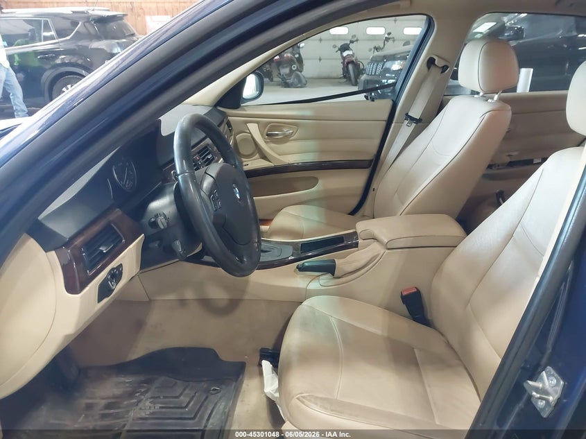 2011 BMW 328I xDrive VIN: WBAPK7C53BA463835 Lot: 45301048
