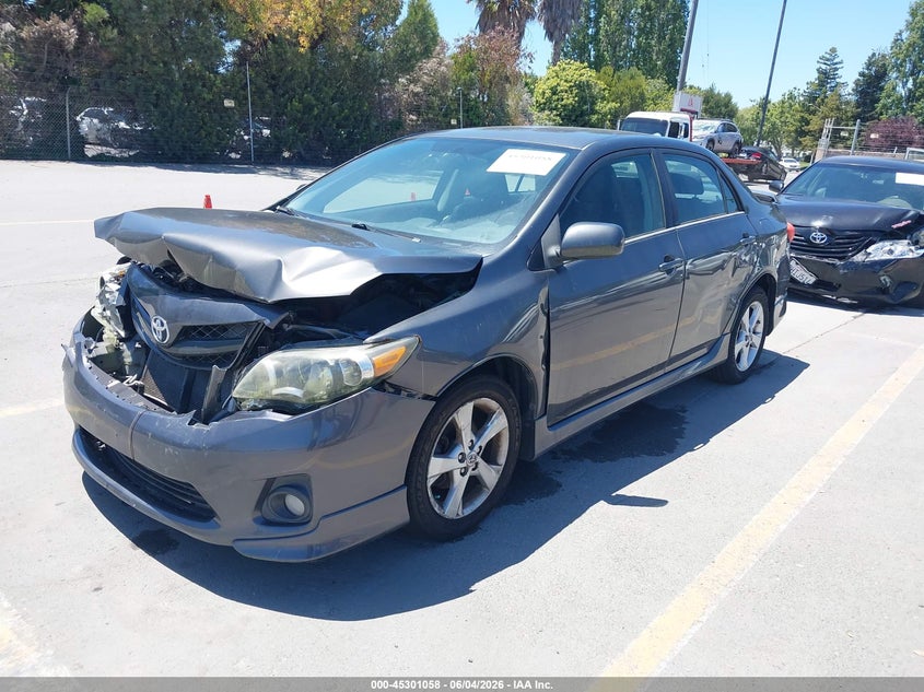 2012 TOYOTA COROLLA auction photo 2