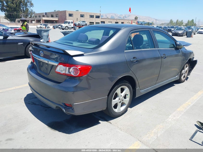 2012 TOYOTA COROLLA auction photo 4