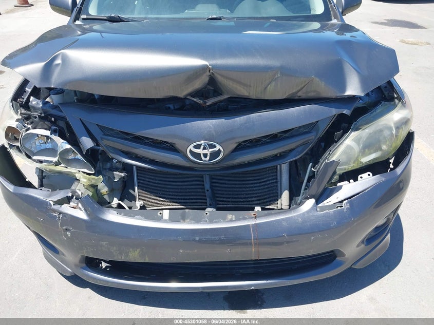 2012 TOYOTA COROLLA auction photo 6