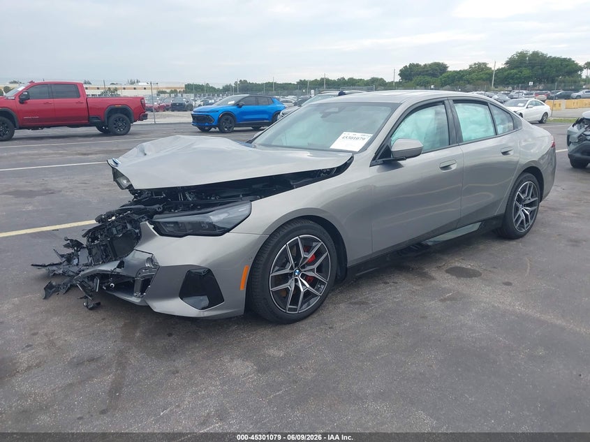 2026 BMW I5 auction photo 2