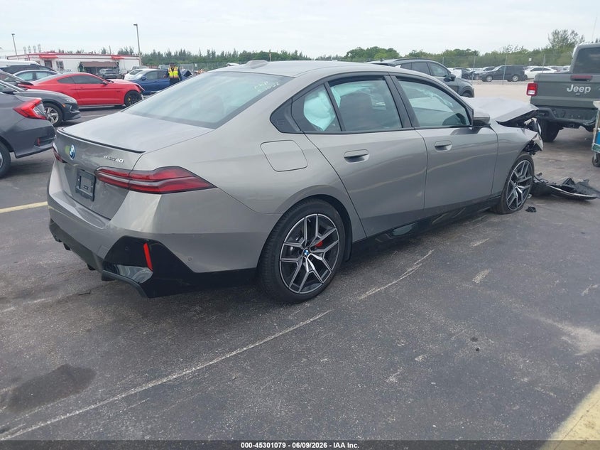 2026 BMW I5 auction photo 4