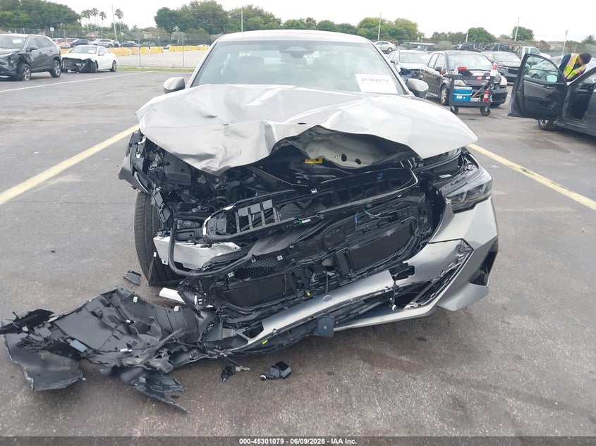 2026 BMW I5 auction photo 6