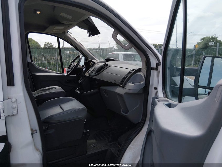2016 Ford Transit 3.7 white Lot 111045301086 Vin 01FTYR1ZM4GA30737