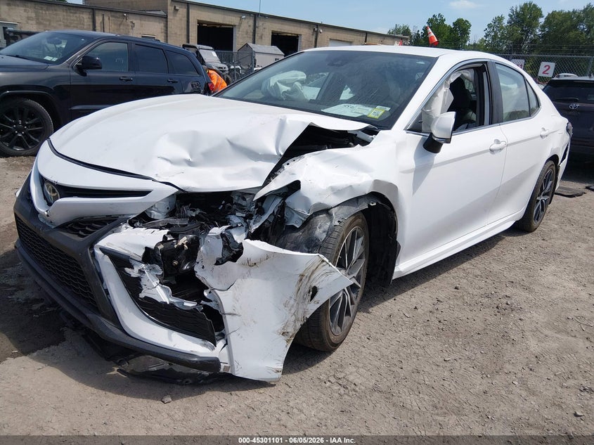 2024 TOYOTA CAMRY 2.5L I-4 DI, DOHC, V(VIN: 4T1G11AK2RU866396