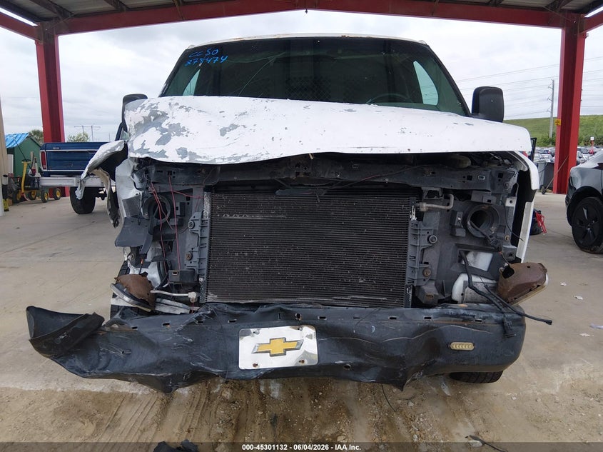2003 Chevrolet Express VIN: 1GCGG25V131173826 Lot: 45301132