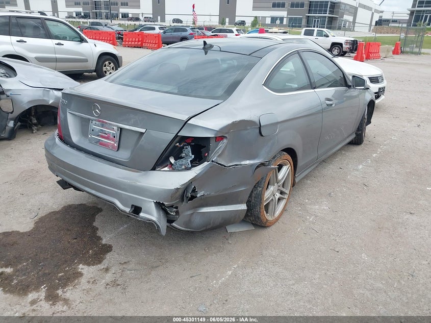 Vin: wddgj4hb7dg048879, lot: 45799013, mercedes-benz c 250 20134