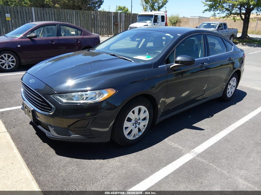 2020 Ford Fusion S 3FA6P0G76LR230483 photo 1