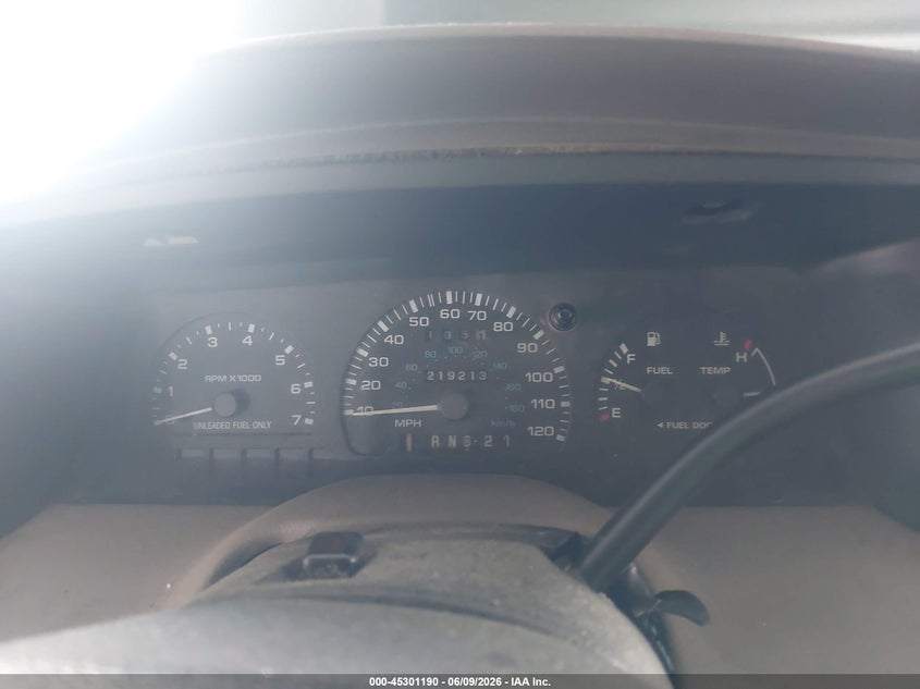 1998 Ford Windstar Gl/Limited/Lx VIN: 2FMZA5140WBE10965 Lot: 45301190