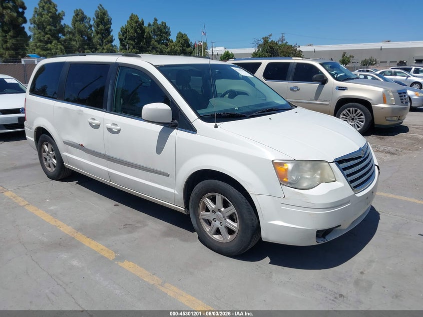 Vin: 2a4rr5d16ar266220, lot: 45799064, chrysler town & country touring 2010 img_1