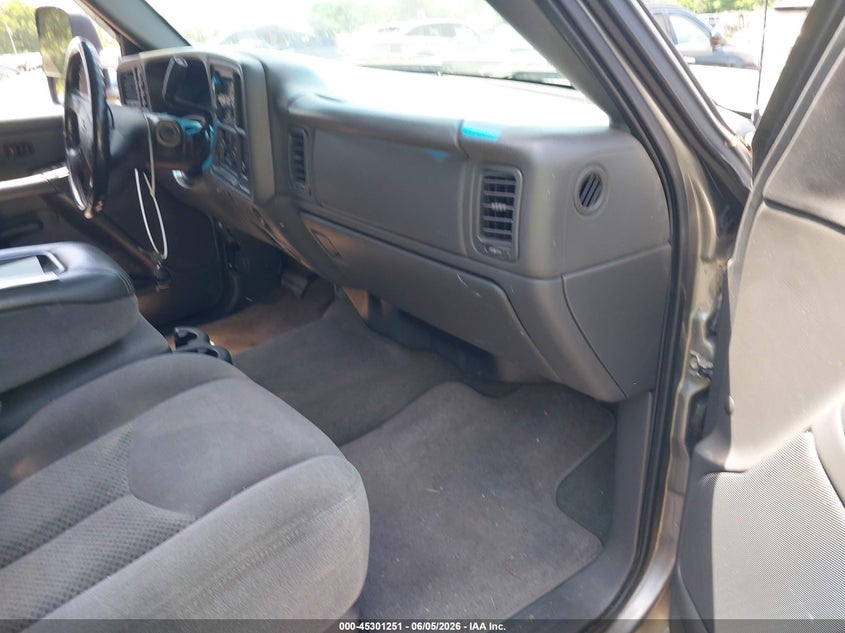 2006 CHEVROLET SILVERADO 2500HD auction photo 5