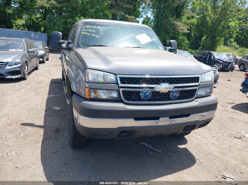 2006 CHEVROLET SILVERADO 2500HD auction photo 6