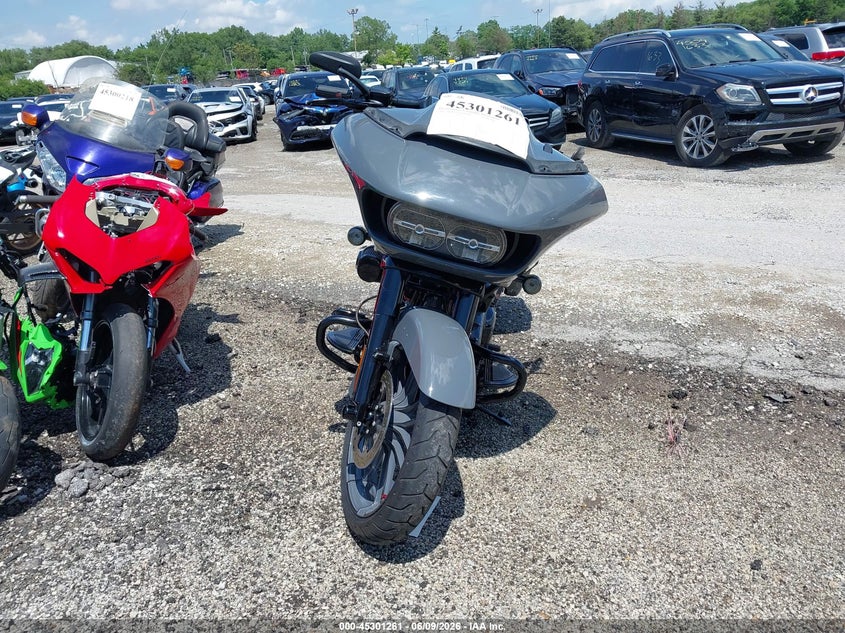 2018 HARLEY-DAVIDSON FLTRXSE auction photo 5