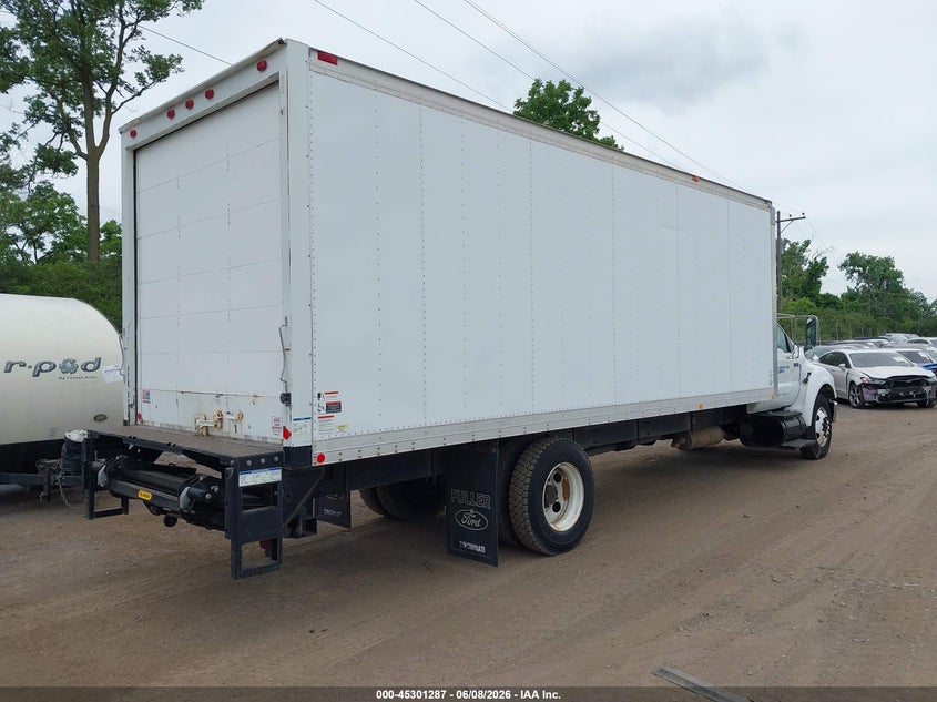 2006 FORD F-750 auction photo 4