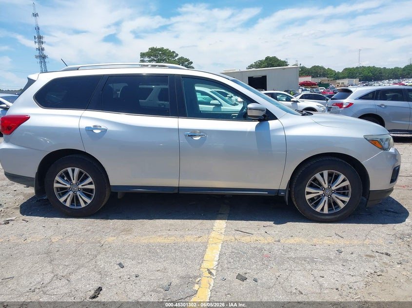 2018 Nissan Pathfinder S VIN: 5N1DR2MNXJC625462 Lot: 45301302